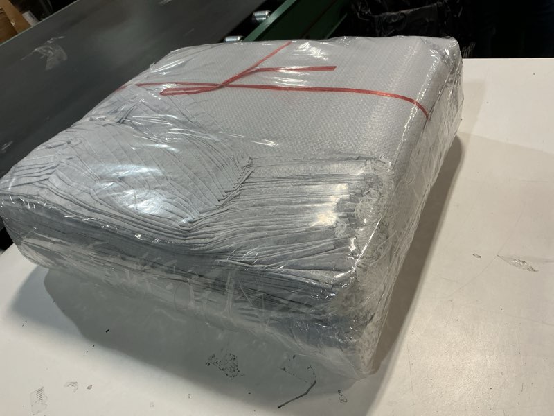 Condition photo showing Good Condition for Windyun 200 Pcs White Empty Sandbags with Ties 18 x 30 Inch White Woven Polypropylene Sand Bags Bulk