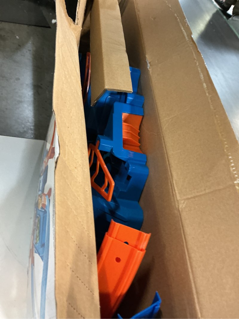 Condition photo showing New/Like New for Hot Wheels Track Set with 1:64 Scale Toy Car  Criss-Cross Crash Track with Motorized Booster