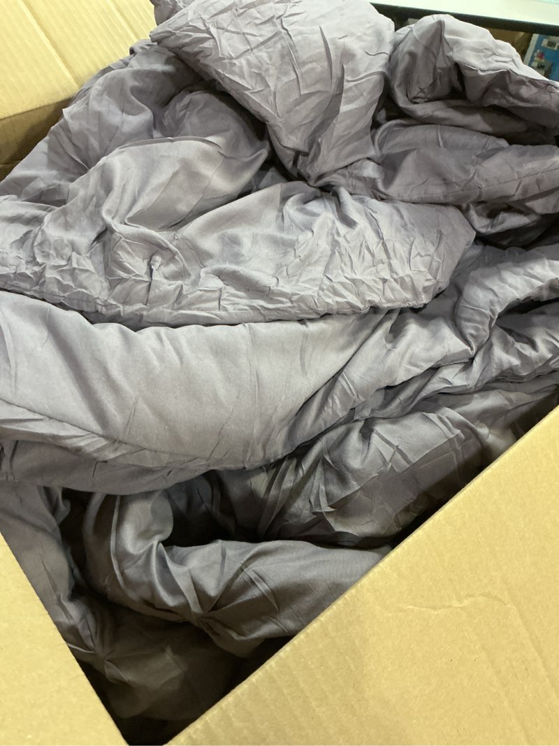 Condition photo showing Good Condition for downcool 7 pieces queen comforter set, lavender purple pintuck bed in a bag queen, pinch pleat bed set,all season bedding sets with comforter, flat sheet, fitted sheet, pillowcases & shams lavender purple queen