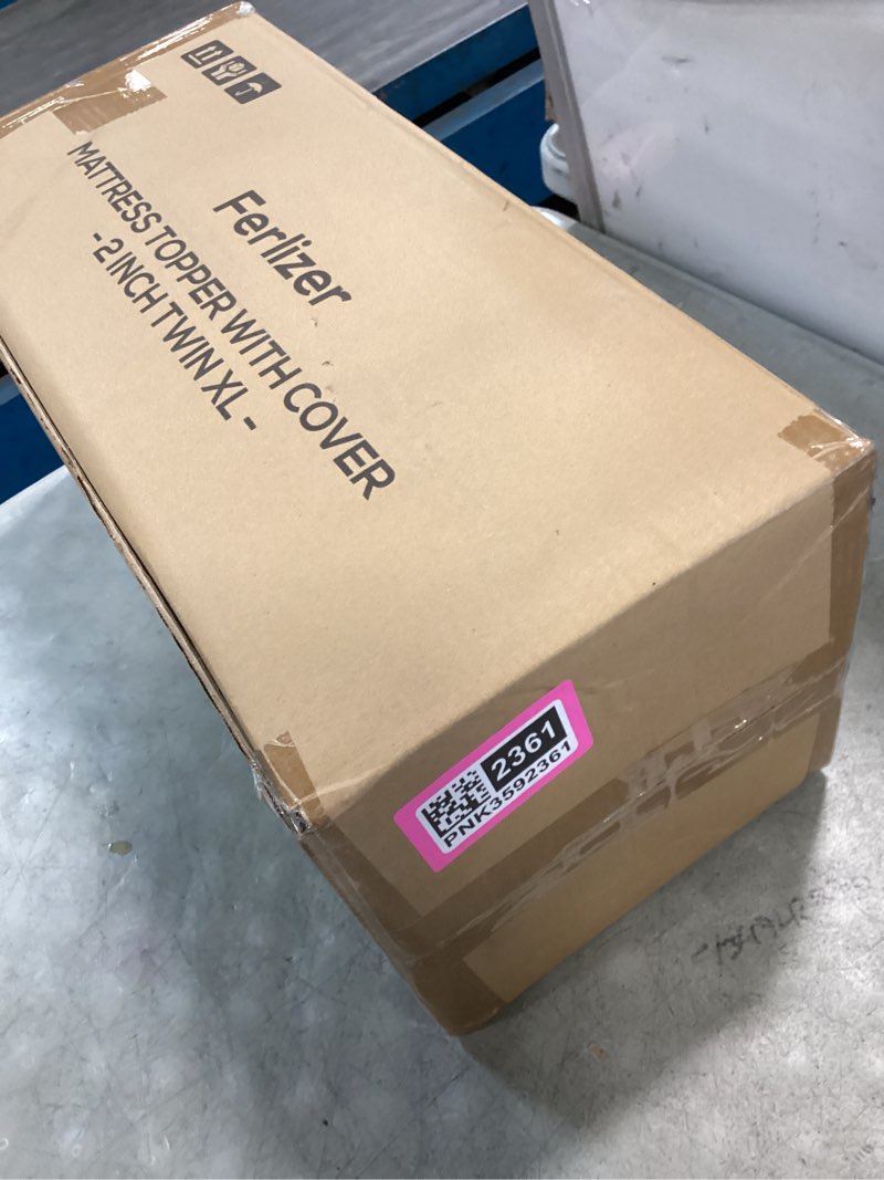 https://lotting-media.assets.bidfta.com/lotting_180b137b-6a53-416b-a3ce-8d2460e93a54