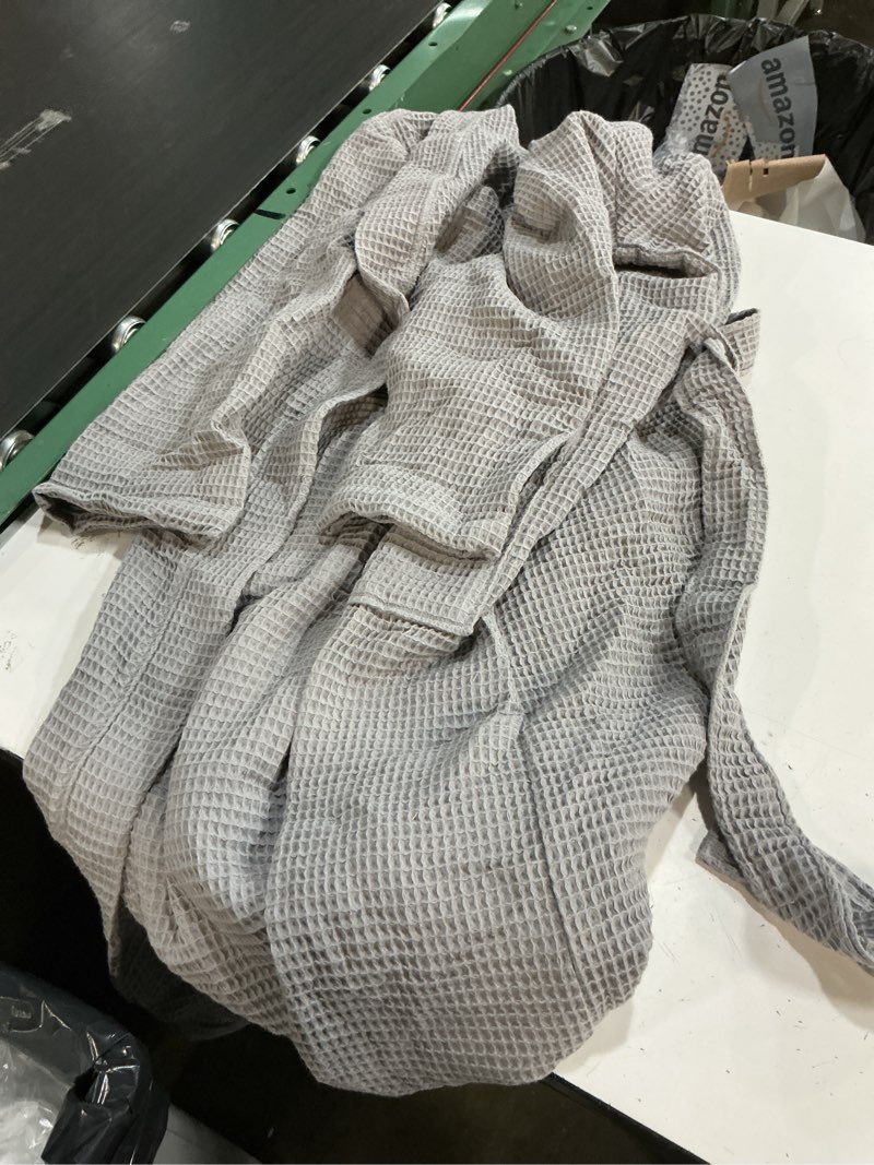 Condition photo showing As Is for quince organic turkish waffle robe grey  s 