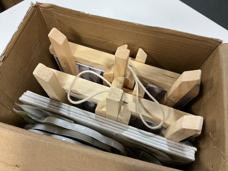 Condition photo showing Good Condition for CraftyCrocodile Set of 4 Painting Kits for Adults and Couples - Sip and Paint Kit for Date Night and
