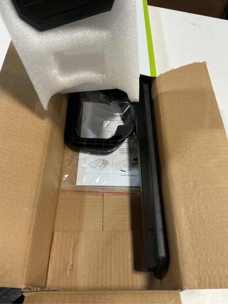 Condition photo showing Good Condition for 20'' hedge trimmer cordless with battery, 3000rpm electric handheld bush clipper with 2pcs 2000mah rechargeable batteries, 180° rotatable head, 2/3'' blade gap green, gardening gifts for mother's day