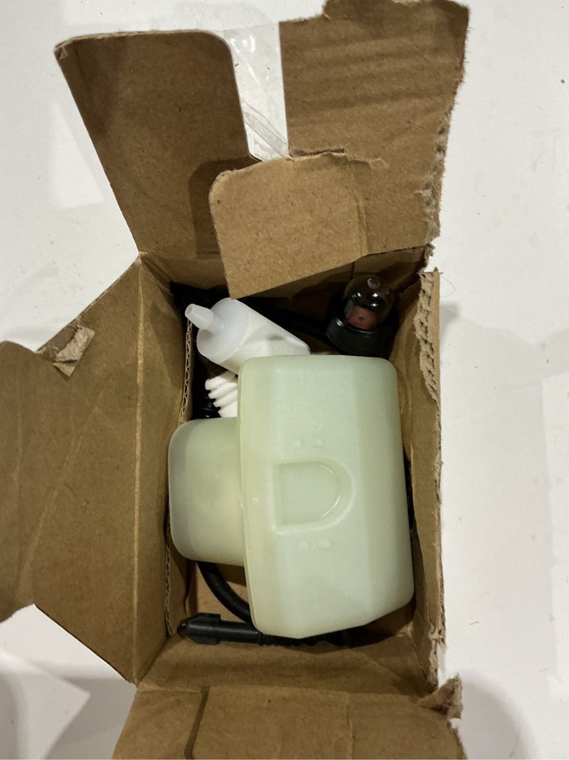 Condition photo showing Good Condition for 544805403 air filter compatible with husqvarna 435 440 435e 440e chainsaw | fit for 135 135e 140 140e chainsaw for cs2240 cs2240s gz381 replace parts number 599729401 544805402
