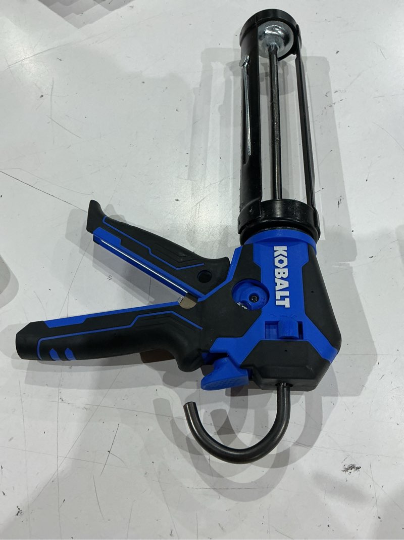 kobalt dual thrust 10 -oz anti-drip smooth rod caulk gun