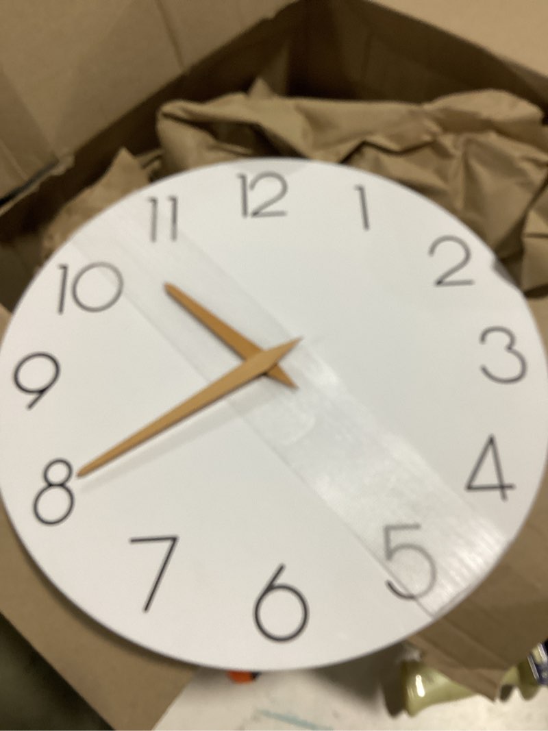 Decorative wall clock