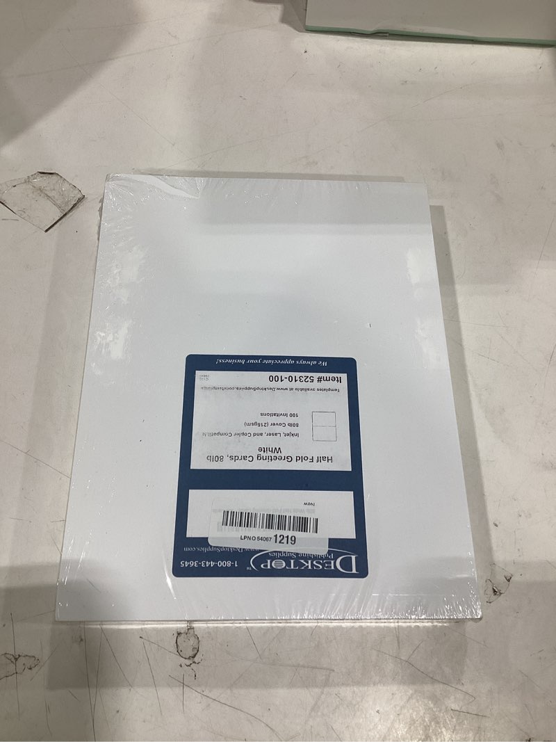 Condition photo showing New/Like New for 80lb white half fold greeting cards - 100 cards - desktop publishing supplies, inc.™ brand