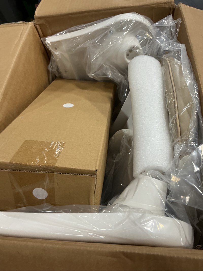 Condition photo showing Good Condition for 6 in 1 High Chair for Babies & Toddlers, Convertible Wooden Baby Highchair, Table and Chair Set, Baby Feeding Chair, 5-Point Adjustable Harness/4-Position Removable Tray& PU Seat Cushion(Beige)