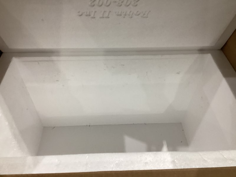 Condition photo showing Good Condition for Robin II EPS Foam Ice Chest (Outside Dimensions: 24.5”x14.5”x15.75”) with Shipping Box - 1 Pack. Protective, Thermal, Insulated, Biodegradable, Recyclable, Shipping/Storage, White, 208-001/002