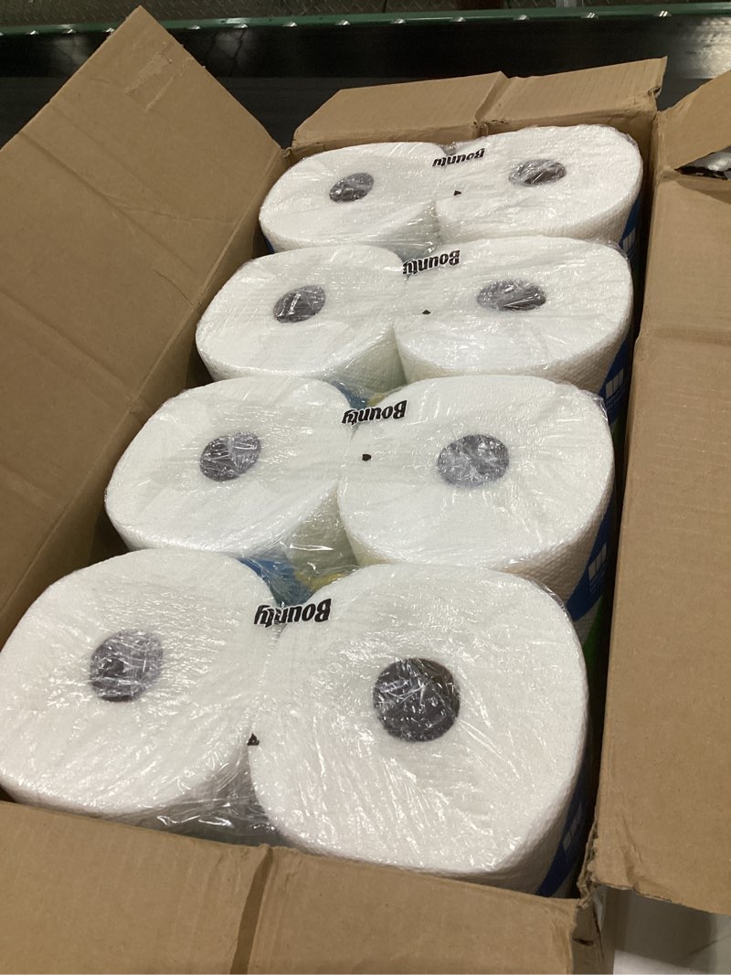 Condition photo showing Good Condition for bounty quick-size paper towels, white, 8 family triple rolls = 27 regular rolls family triple 8 rolls (141 sheets)
