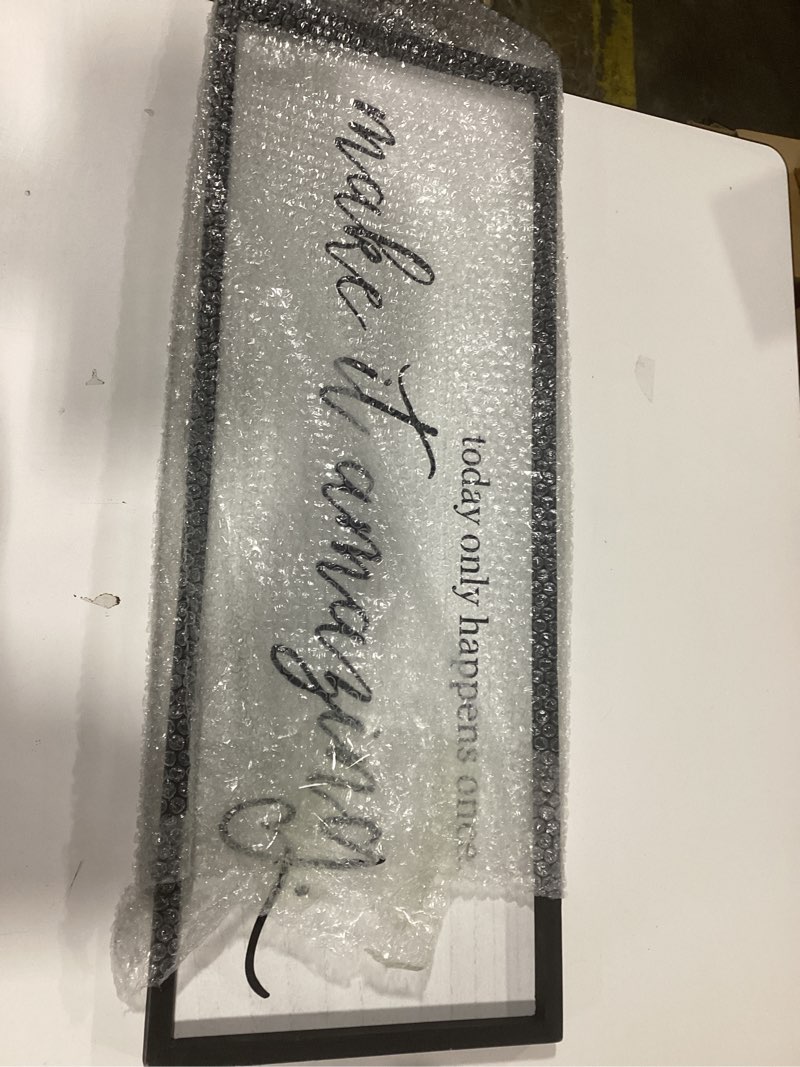 Condition photo showing Good Condition for comurdyo Today Only Happens Once Make It Amazing Wall Art Decor 32x12 Inch Inspirational Motivational Quote Wall Sign (Black) 32"L x 12"W Today Only Happens Once Make It Amazing?Black)