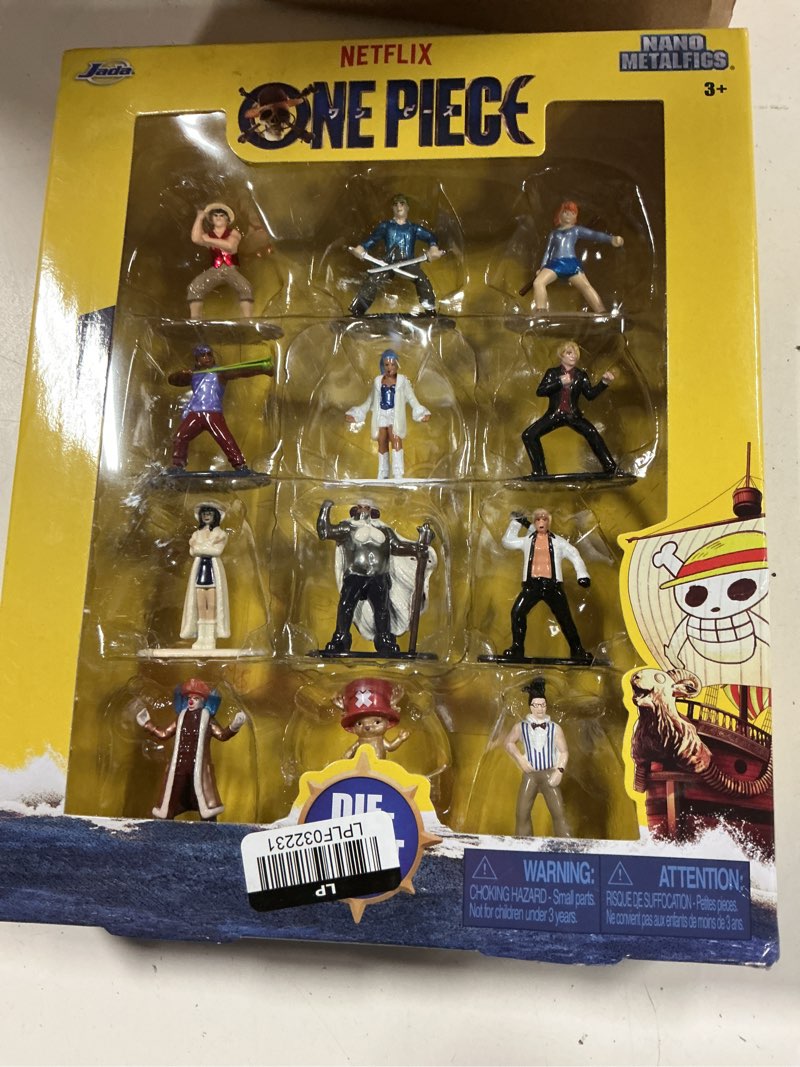 Condition photo showing New/Like New for one piece netflix nano metalfigs 12-pack die-cast figures set series 1 -by jada toys