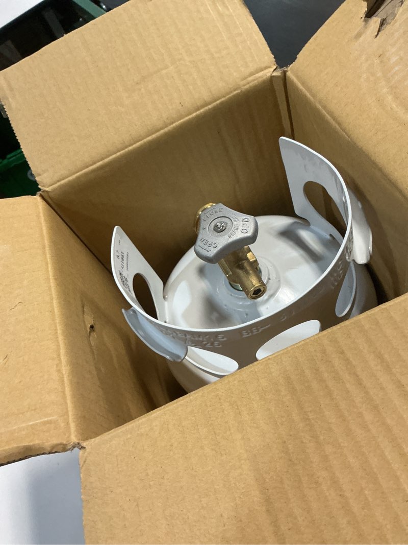 Condition photo showing Good Condition for flame king ysn5lb 5 pound propane tank cylinder, great for portable grills, fire pits, heaters and overlanding, white