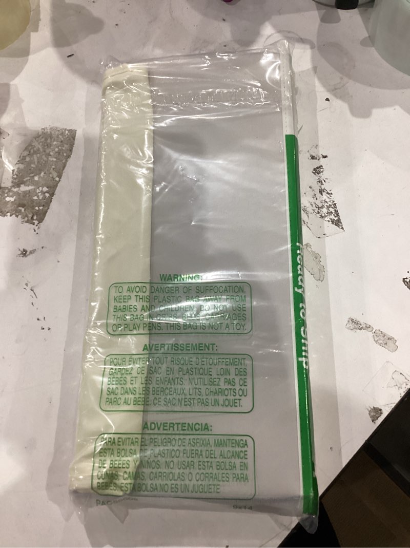 Condition photo showing Good Condition for glenmal wedding dress preservation box kit dress storage box with 1 microfiber gloves and 100 sheets acid free tissue paper for storage wedding clothing gown(28 x 15.7 x 7 inch,beige, white) 28 x 15.7 x 7 inch beige, white