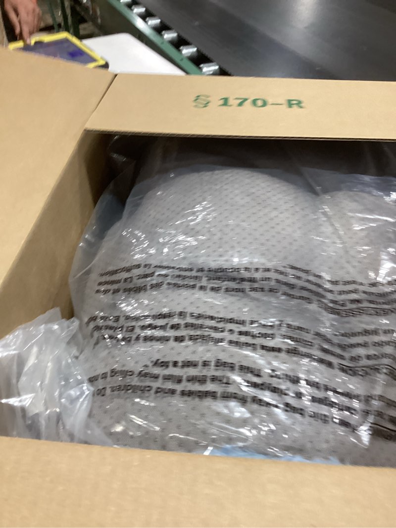 Nicole Miller New York PET Kendall Fluted Geo Cozy Slipper Cave Pet Bed, Cozy & Calming, Non-Slip Bo