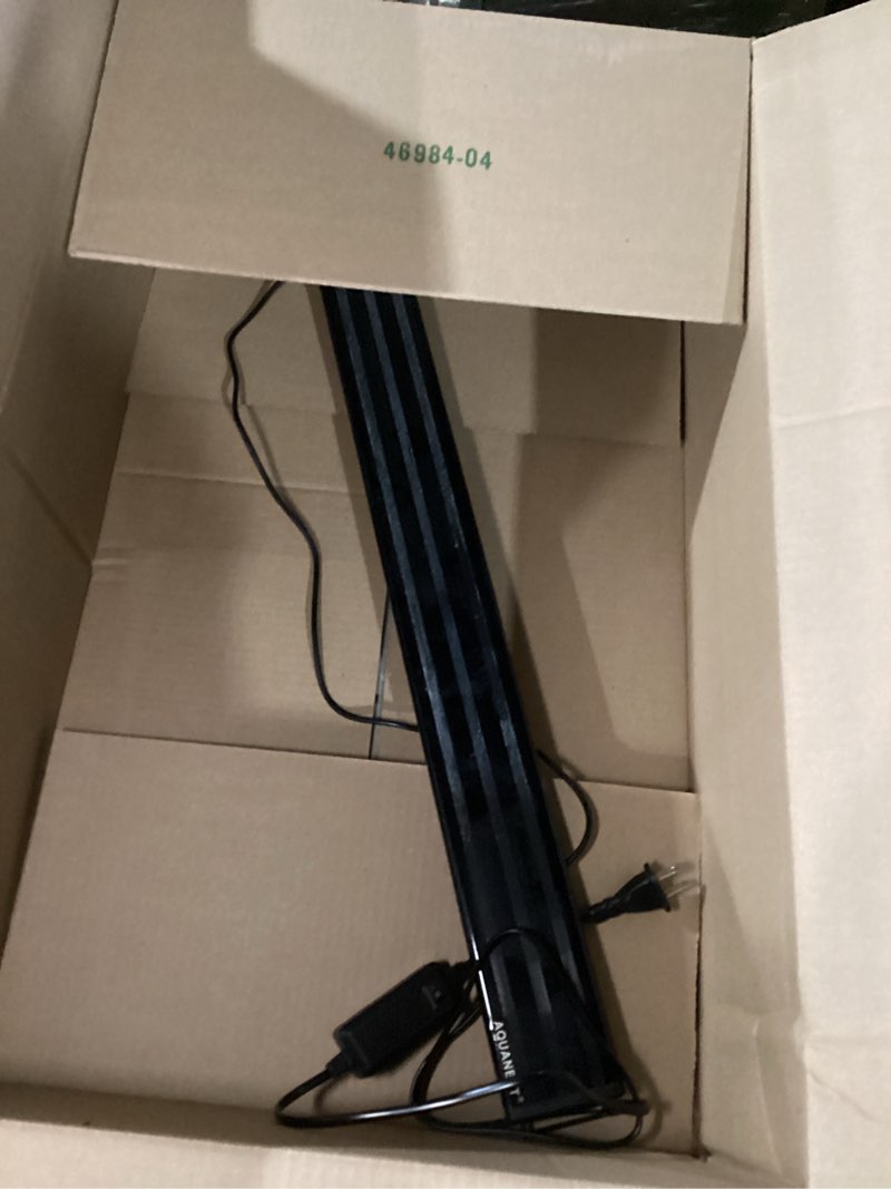 Condition photo showing Good Condition for aquaneat led aquarium light full spectrum for 24 inch to 30 inch fish tank light fresh water 24"-30"