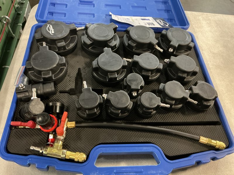 Condition photo showing Good Condition for turbo system leakage tester kit, turbo pressure leakage tester for cooling emissions exhaust pipes, 19-piece turbo boost leak tester set with stepped adapters 1-1/4” to 4-1/4''