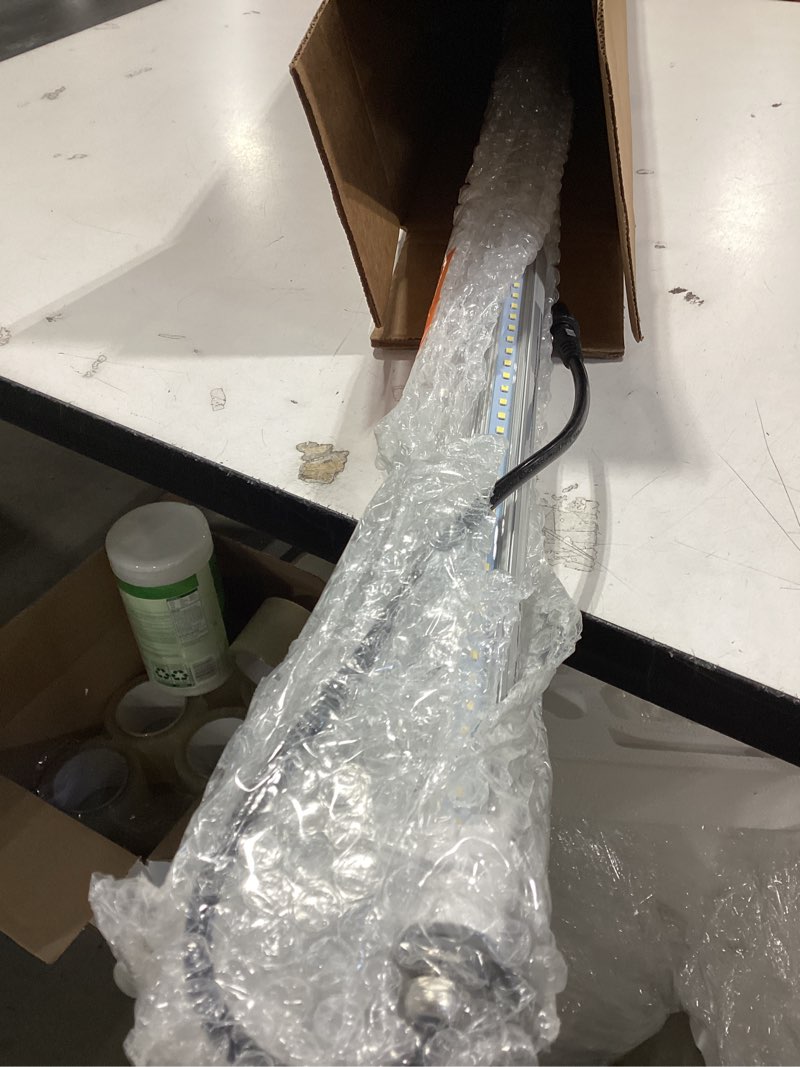 Condition photo showing Good Condition for 4FT T8 LED Refrigerator Tube Light 18W 2520Lm, 5000K Daylight White LED Cooler or Freezer Lights Clear Lens for Fridge, Supermarkets Freezer, Grocery Stores, Black Wire, UL Listed, 1 Pack 1 Pack 4FT Black 18W