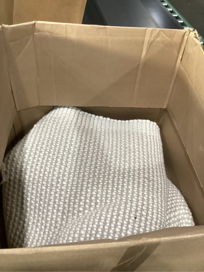 Condition photo showing Good Condition for S & L Homes Wool Cotton Hand Woven Chunky Knit Popcorn Rug - Ivory Contemporary Area Rug for Living Room Bedroom (5' x 8' - Ivory) Ivory 8'x5' (Rectangular)