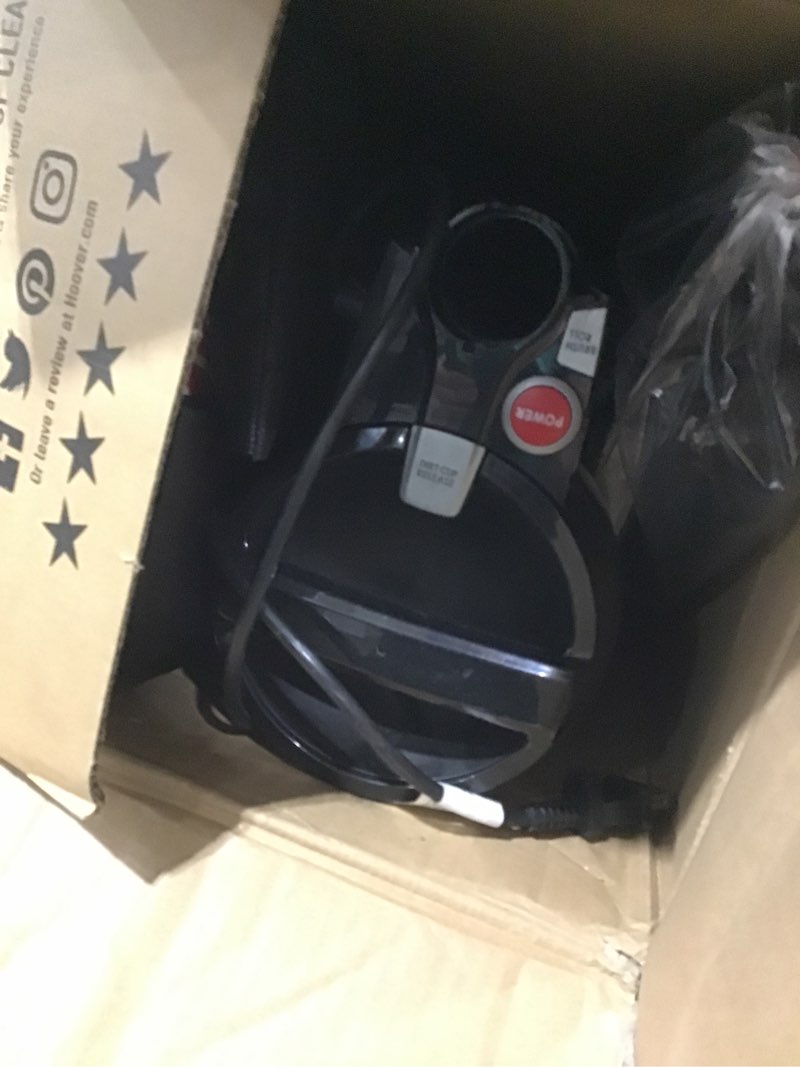 Condition photo showing Good Condition for Hoover MAXLife Pro Pet Swivel Vacuum Cleaner, Bagless Upright Vac, HEPA Media Filtration, MAXLife System, WindTunnel Technology, Corded Vacuum Cleaners for Home Use MAXLife Swivel Pet