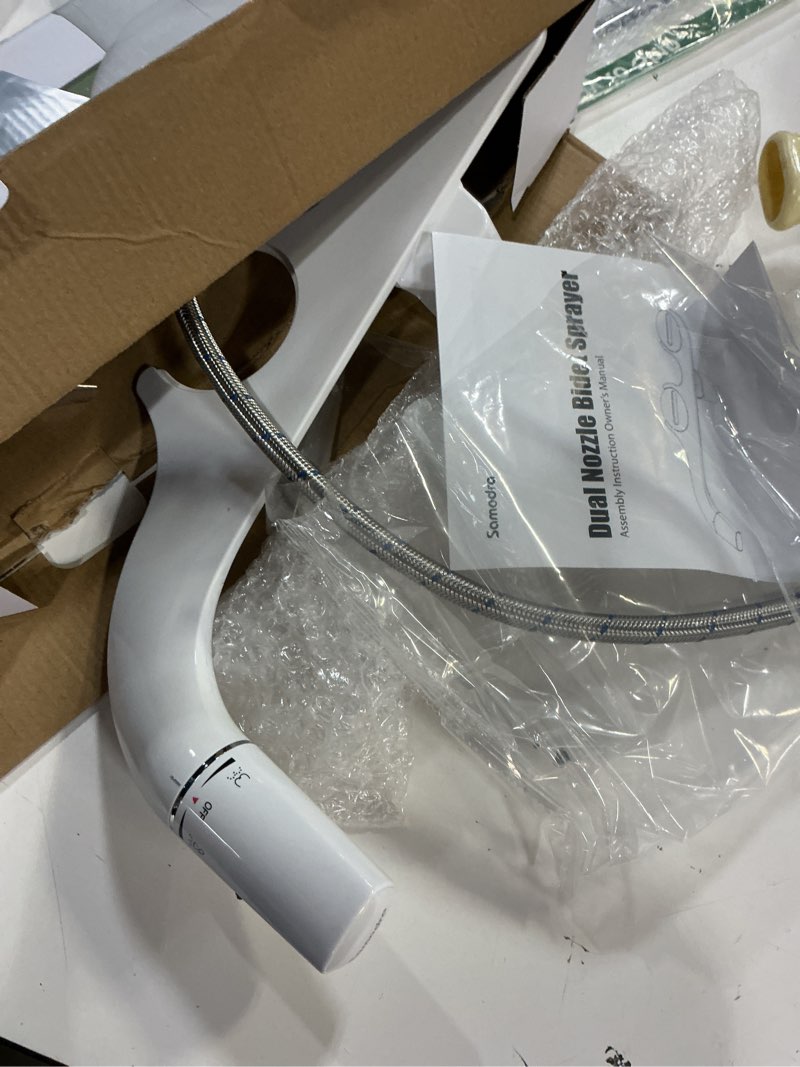 Condition photo showing Good Condition for samodra ultra-slim hygienic bidets attachment for existing toilets - adjustable fresh water pressure self cleaning nozzle easy to install, rose gold single nozzle(rear wash & nozzle-cleaning) rose gold