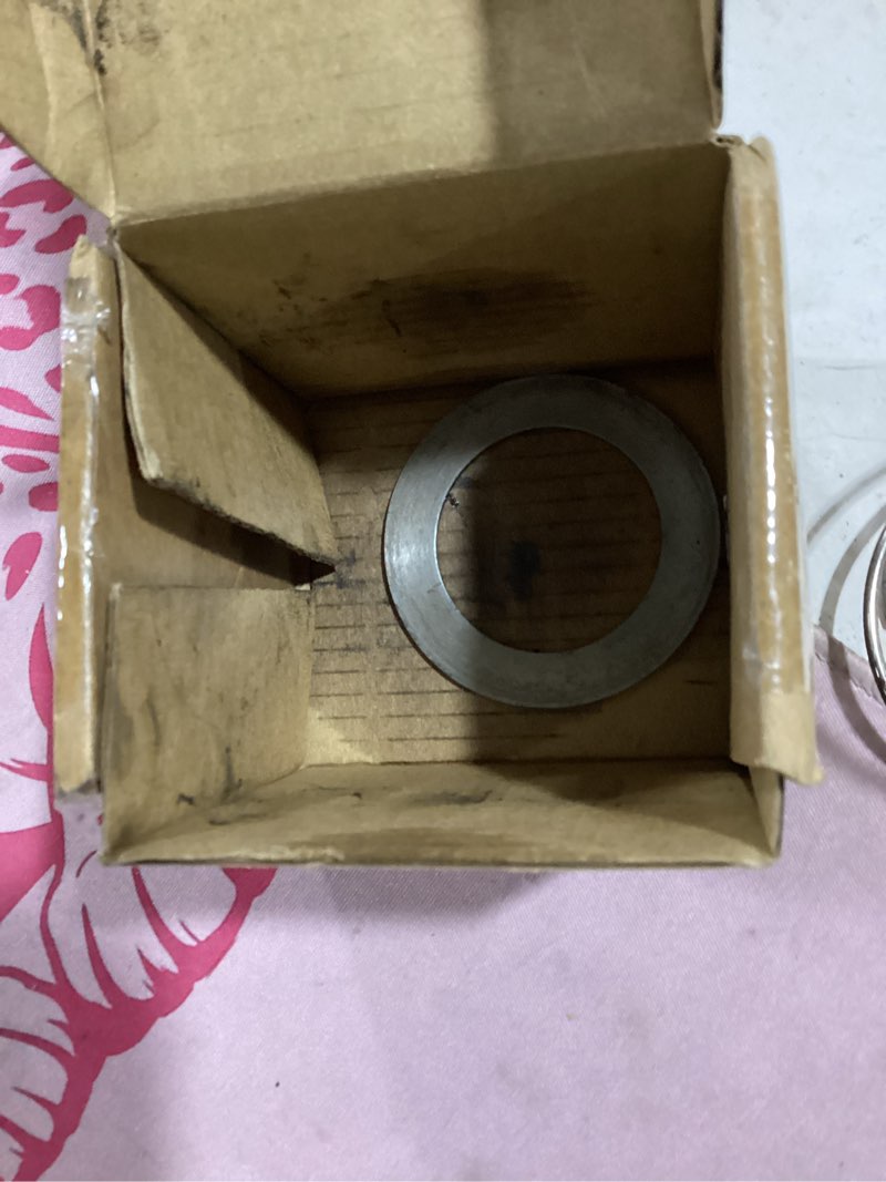 Condition photo showing As Is for am133973 drive shaft lock rebuild kit for 2210 4010 4110 4115 4210 4310
