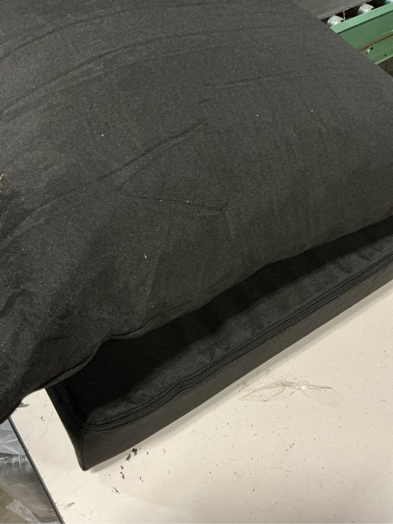 Condition photo showing Good Condition for seat cushions black