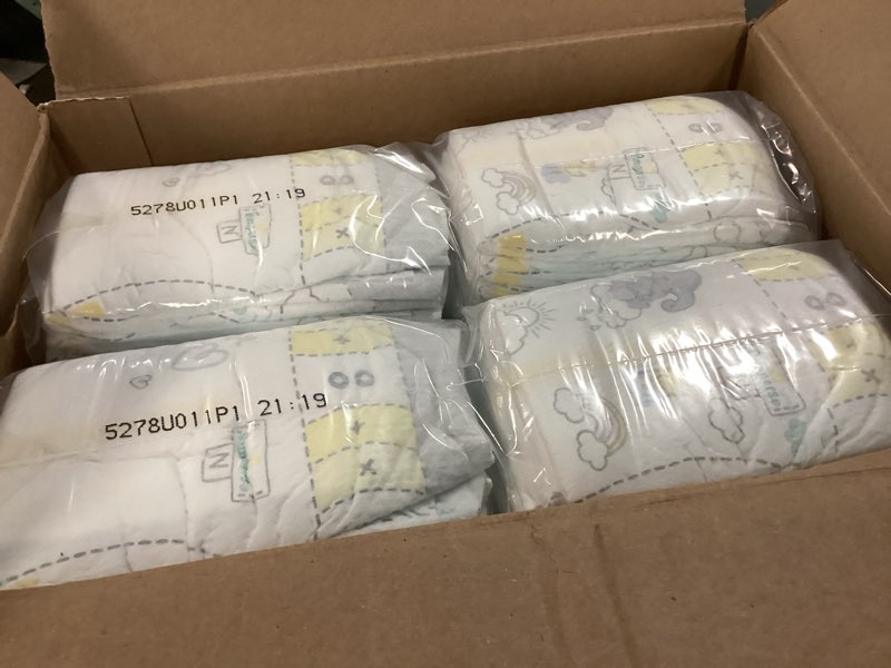 Condition photo showing New/Like New for Pampers Swaddlers Diapers, Size 0 (up to 10 lbs), 140 Count, Absorbent, Keeps Baby Dry and Comfortable, Skin Safe Disposable Baby Diaper (Packaging May Vary) Newborn 140