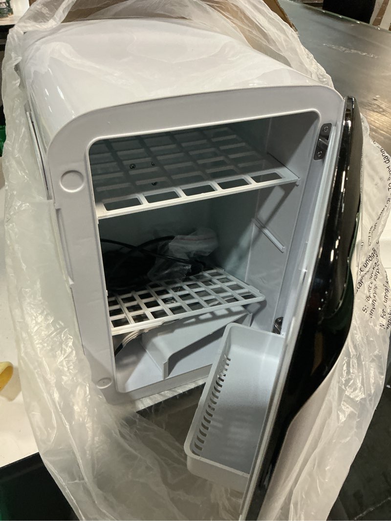Condition photo showing Good Condition for cooluli 15l mini fridge for bedroom - car, office desk & college dorm room - 12v portable cooler & warmer for food, drinks, skincare, beauty, makeup & cosmetics - ac/dc small refrigerator (white) 15 liter white