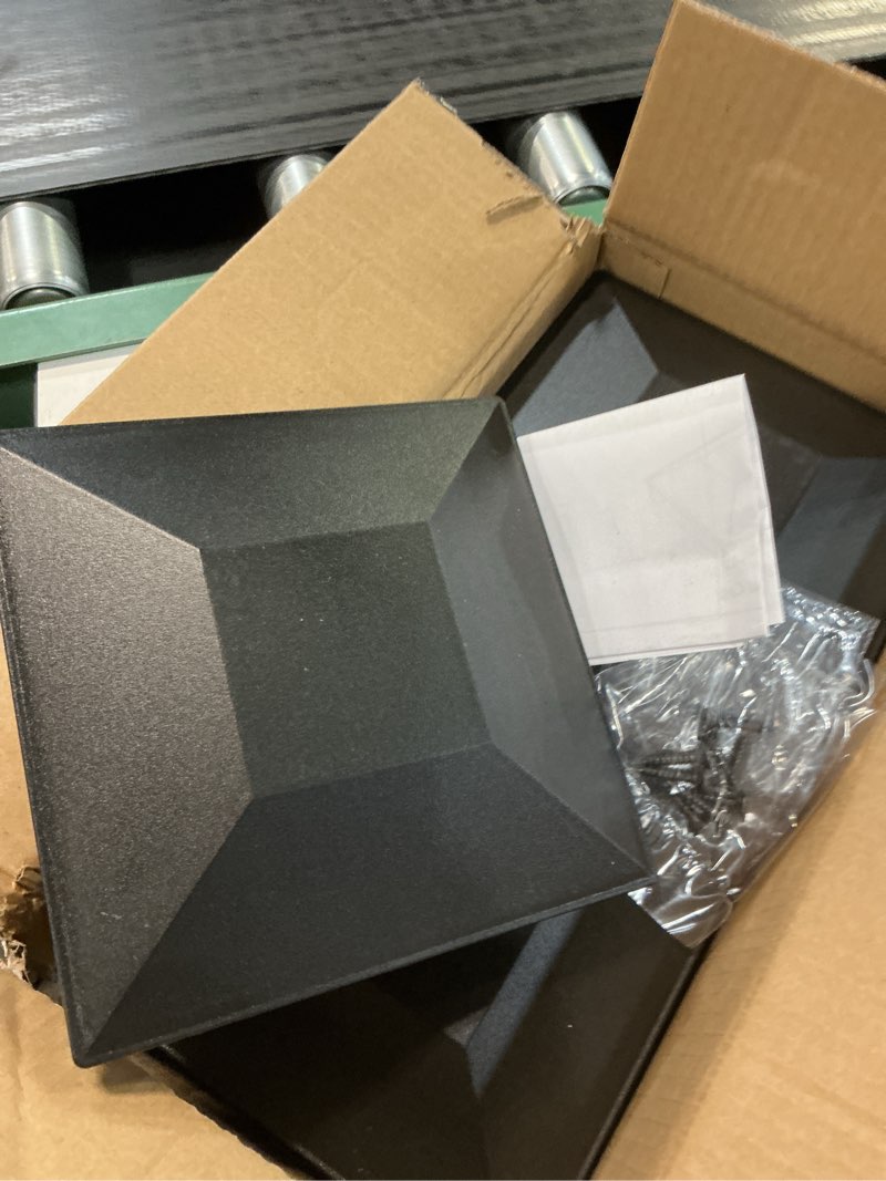 Condition photo showing Good Condition for 6x6 post caps for 5.5inx5.5in wood fence post, water-proof uv-proof weather resistance durable pp plastic decking post top cap cover with mounting screws, 12 pcs, black 6x6in 12pcs