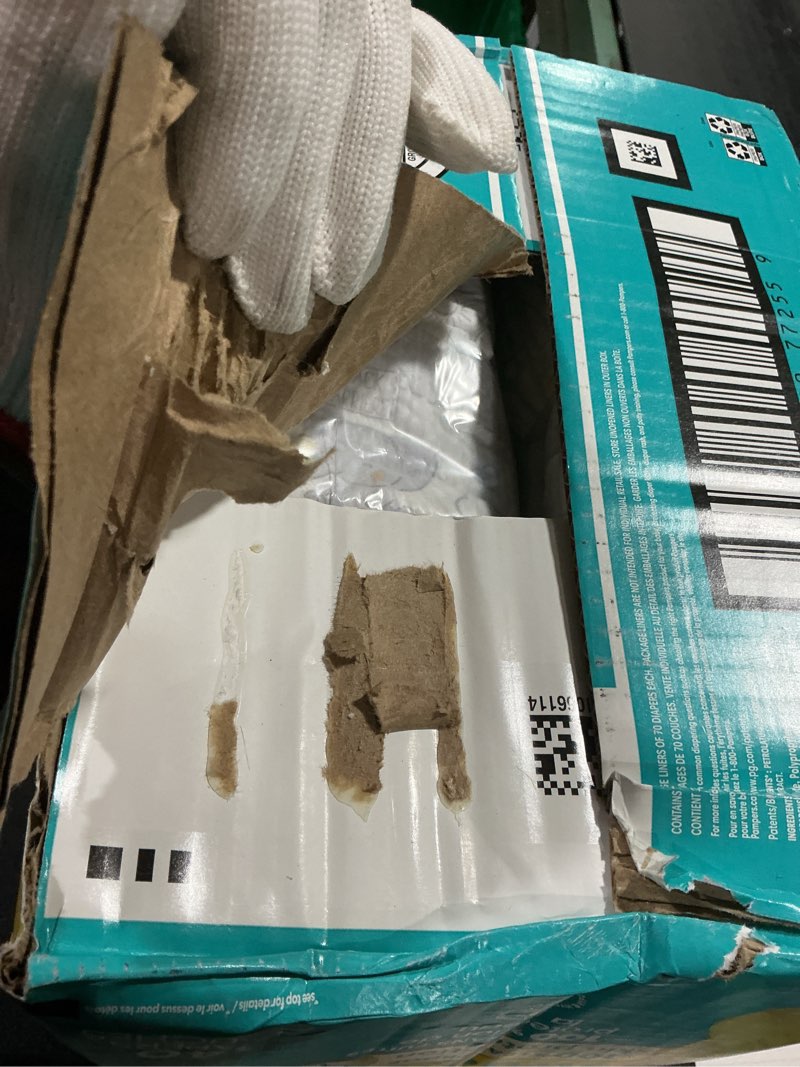 Condition photo showing New/Like New for Pampers Swaddlers Diapers, Size 0 (up to 10 lbs), 140 Count, Absorbent, Keeps Baby Dry and Comfortable, Skin Safe Disposable Baby Diaper (Packaging May Vary) Newborn 140