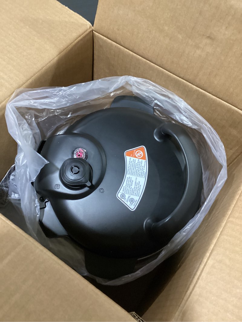 Condition photo showing New/Like New for comfee' 9-in-1 electric pressure cooker, 14 presets instant multi cooker olla de presion non-stick pot yogurt maker rice cooker slow cooker sauté steamer 6 quarts black black 6 quarts