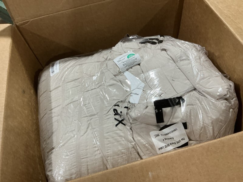 Condition photo showing Good Condition for cozylux queen comforter set beige seersucker 7 pieces bed in a bag queen comforter set with sheets, luxury soft bedding set with down alternative comforter, sheets, pillowcases & shams for all seasons beige queen