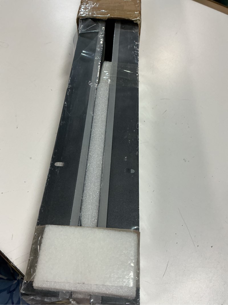 Condition photo showing Good Condition for 2pcs 31in Modern Outdoor Wall Light, IP65 Waterproof Outdoor Wall Sconce, 3000K-6000K Dimmable LED Black Garage Lights, Exterior Wall Lighting, Anti-Rust Linear Long Wall Light Dimmable 2pc-31in*4.33in-Dimmable