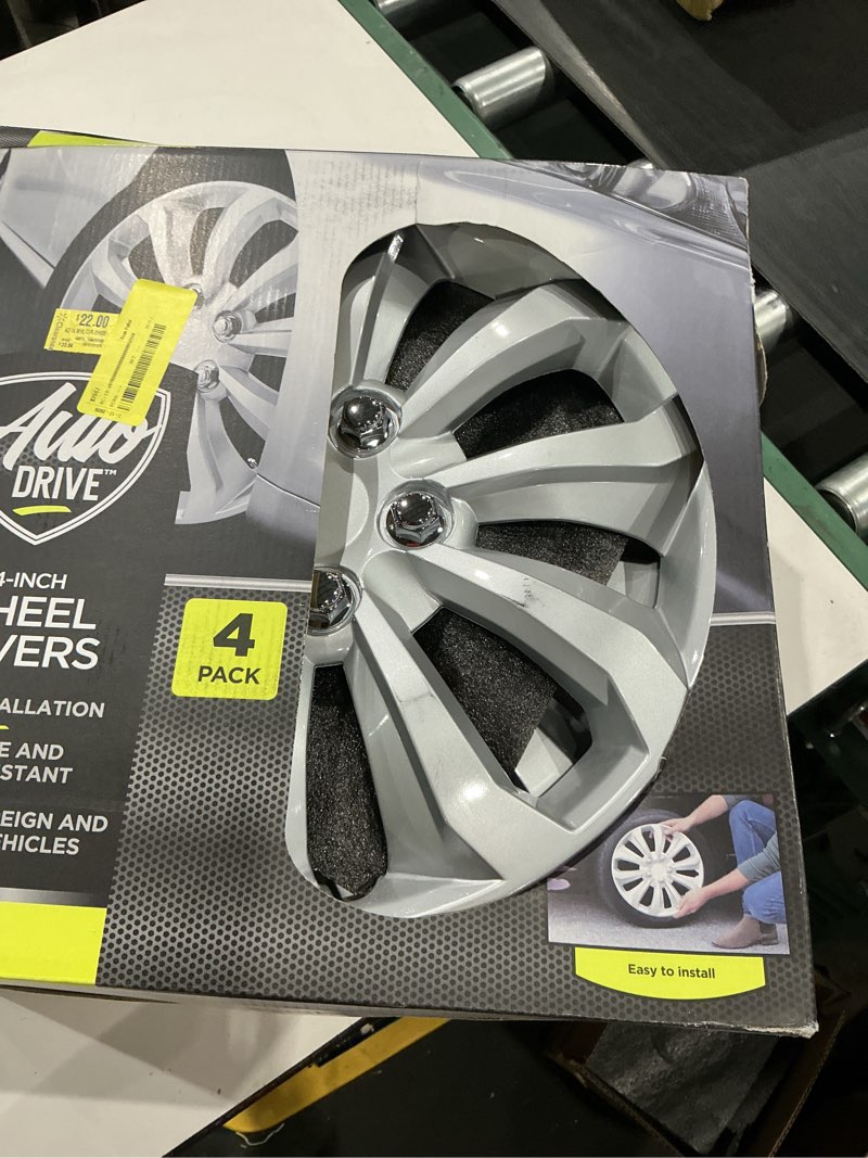 Condition photo showing Good Condition for auto drive 14 inch silver alloy finish hubcap wheel covers - set of 4 - fits most cars
