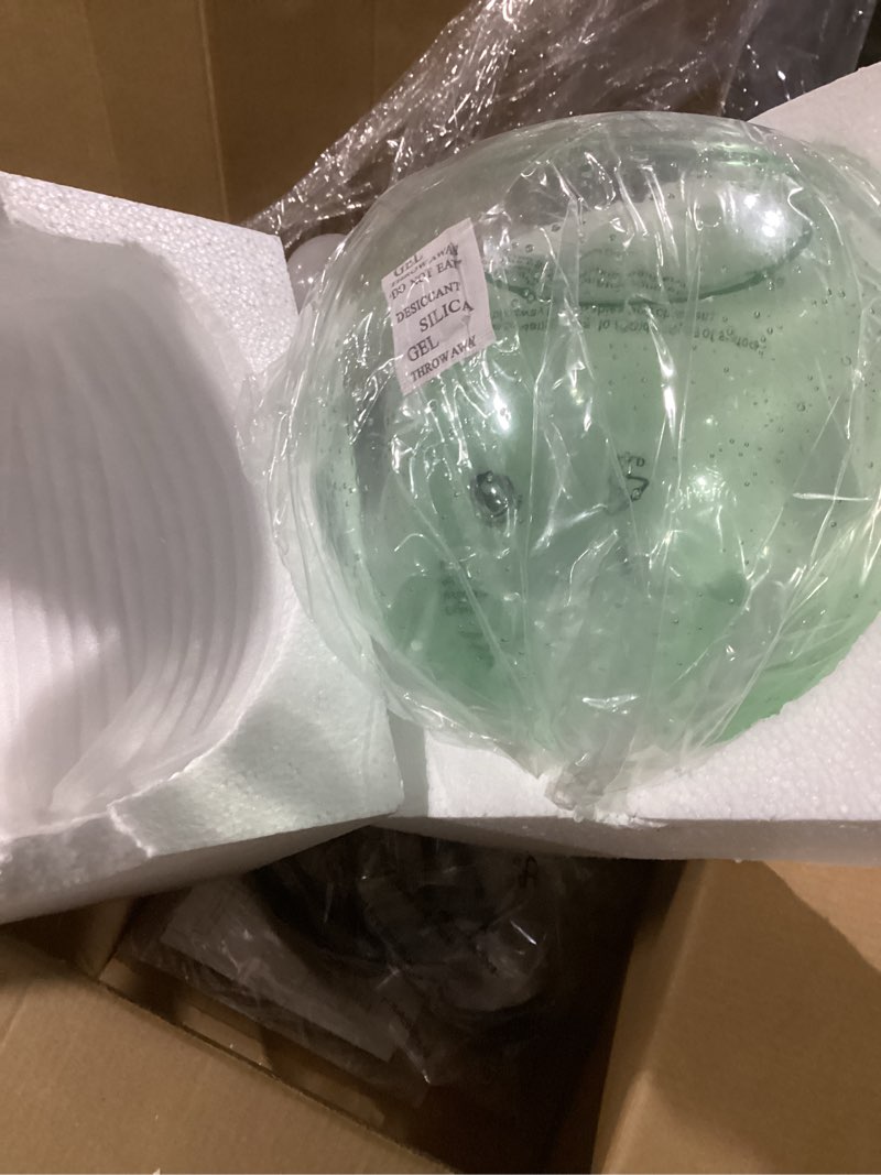 Condition photo showing Good Condition for Light Green Glass Pendant Lights Kitchen Island Lighting Globe Pendant Light Fixtures Modern Pendant Lighting for Bedroom Living Dining Room Light Fixture (7.87 in, 1 Pack) Light Green 1 Pack 7.87in