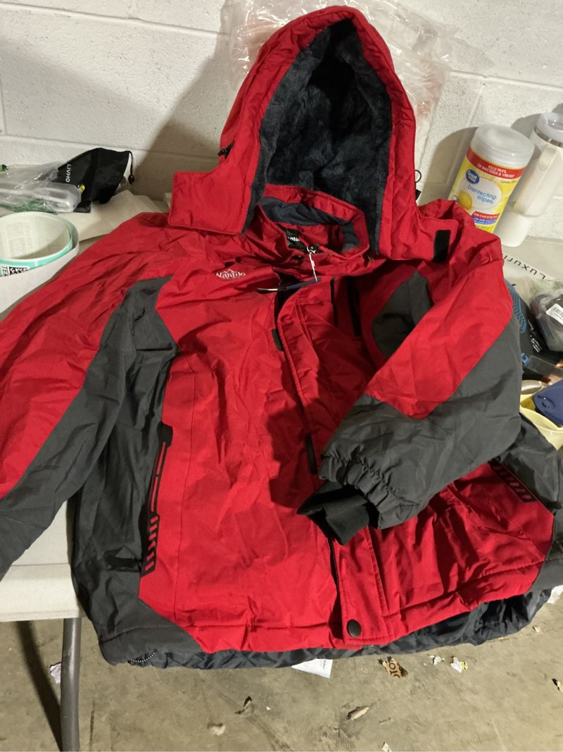Condition photo showing Good Condition for wantdo men's waterproof ski jacket warm winter snow jacket snowboarding jacket with hood x-large red