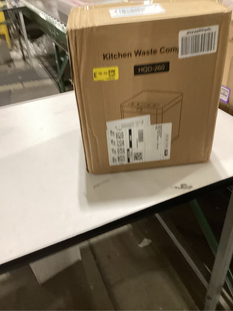 Condition photo showing New/Like New for 3L Compact Electric Composter for Kitchen, Odorless Smart Compost Bin, Self-Cleaning & Digital Display - Fast 4-6H Food Waste to Fertilizer Conversion for Outdoor Use Beige-01