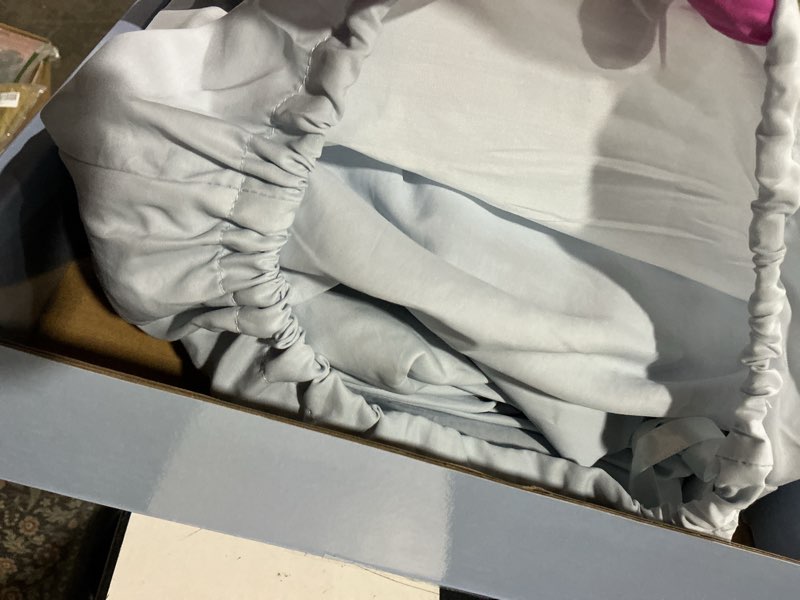 Condition photo showing Good Condition for silver infused bed sheets set, cooling tencel sheet with self-cleaning technology for 3x freshness sleep, hypoallergenic & breathable sheet perfect for hot sleepers & sensitive skin (blue, full xl ) lightblue full xl