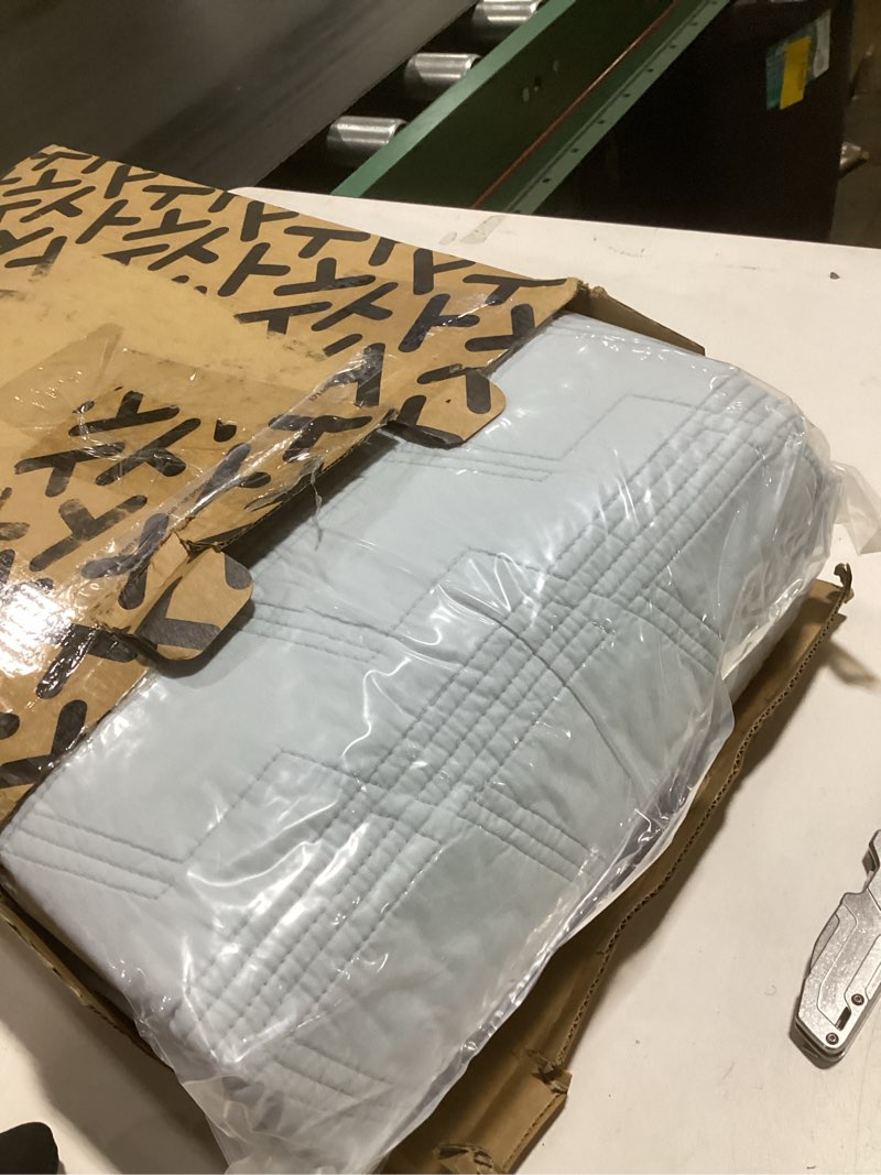 Condition photo showing New/Like New for HORIMOTE HOME 100% Cotton Quilt Set Queen Size, Baby Blue Pre-Washed 3-Piece Bedspread Coverlet Set, Cozy Lightweight Stitching Bedding Cover with 2 Shams in Geometric Pattern for All Season Baby Blue Full/Queen