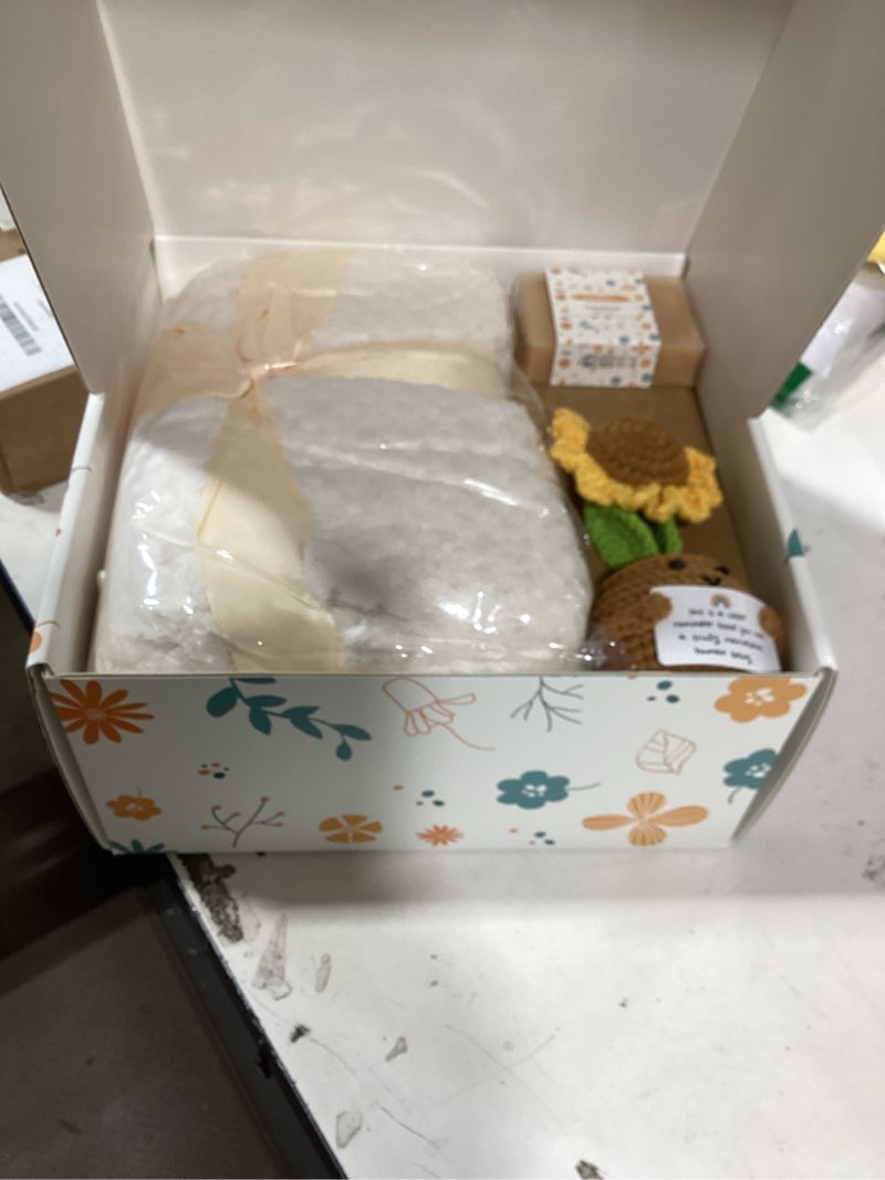 Condition photo showing New/Like New for similiar productbirthday gifts for women self care get well soon gift baskets, spa care package thinking of you gift set, sympathy inspirational christmas sunflower gifts for women her mom friend sister wife teacher beige