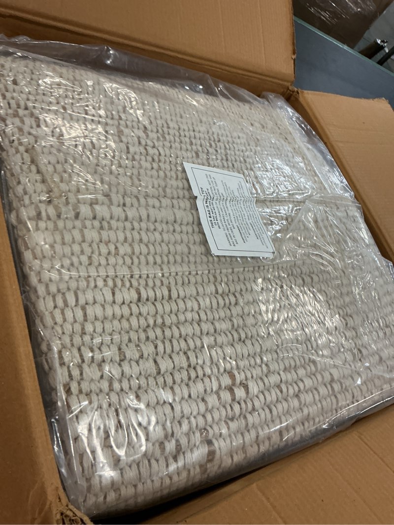 Condition photo showing Good Condition for FRELISH DECOR Handwoven Jute Blend Cotton Area Rug - Contemporary Farmhouse Decor- Vintage Rustic Nautical Rugs for Bedroom - Living Room - Kitchen - Classy Home Decor (6'x9') 6' x 9' (?Rectangular) Natural Jute Cotton