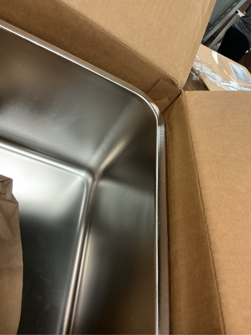 Condition photo showing Good Condition for kirecoo stainless steel cat litter box xxl- metal high sided cat pan, large stainless steel box, indoor litter tray, non stick, no smell, easy to clean, pet toilet supplies for kitten, kitty, rabbit 23.43" l x 15.55" w x 7.68" h
