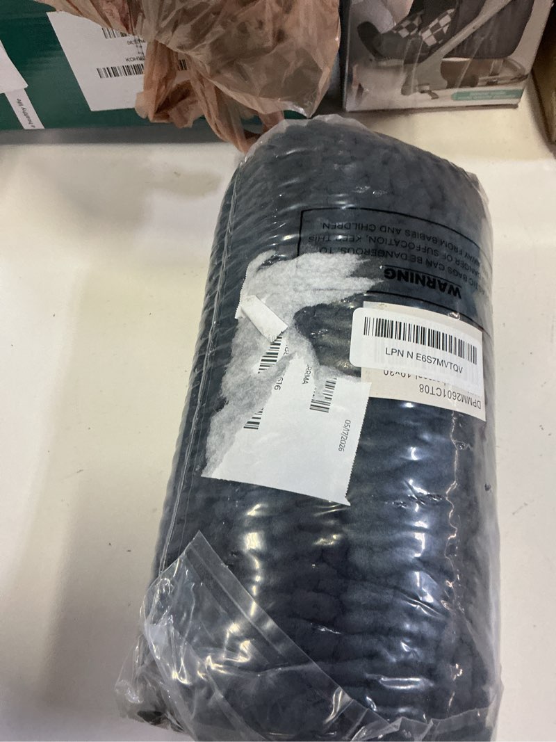Condition photo showing New/Like New for muddy mat® | super absorbent door mat indoor, microfiber quick dry chenille entryway rug, non-slip front door mat, indoor mats for entryway, machine washable pet rug, charcoal 19"x30" charcoal 19" x 30"