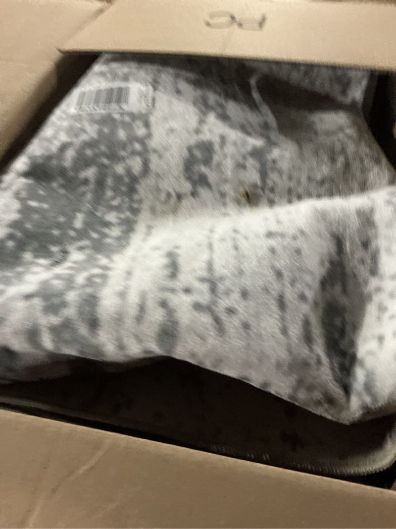 Condition photo showing Good Condition for (Similar to) 8x10 Area Rugs, Washable Rugs, Large Stain Resistant Beige Area Rug for Living Room Bedroom Dining Room, Vintage Farmhouse Rug Beige/Brown 8' x 10' (Rectangular)