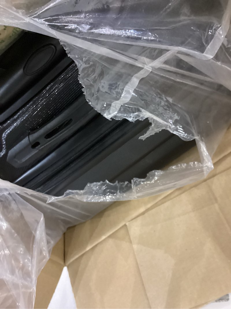 Condition photo showing Good Condition for Samsonite Omni PC Hardside Expandable Luggage with Spinner Wheels, Black, Carry-On 20-Inch Carry-On 20-Inch Black