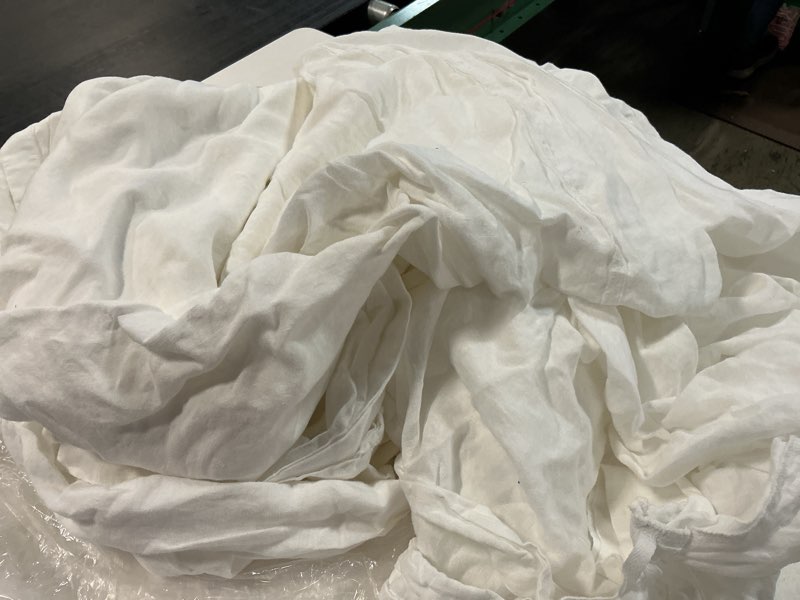 Condition photo showing Good Condition for european linen duvet cover, king/cal king, white