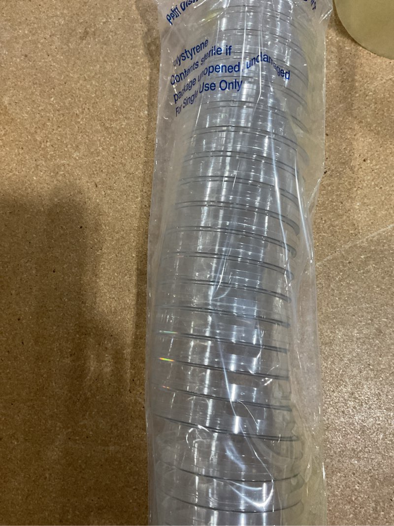 Condition photo showing New/Like New for 2900 polystyrene petri dish, stackable, 100 mm diameter, 15 mm height, 7.32 cu. in. capacity (pack of 500)