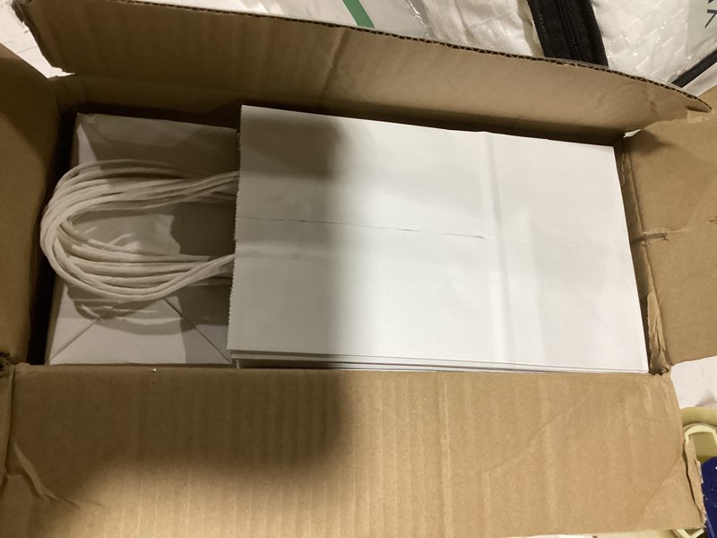 Toovip 100 Pack 5.25x3.25x8.25 Inch Small White Kraft Paper Bags with Handles Bulk, Gift Wrap Bags for Favor Grocery Retail Party Birthday Shopping Business Goody Craft Sacks Merchandise Take Out Cub