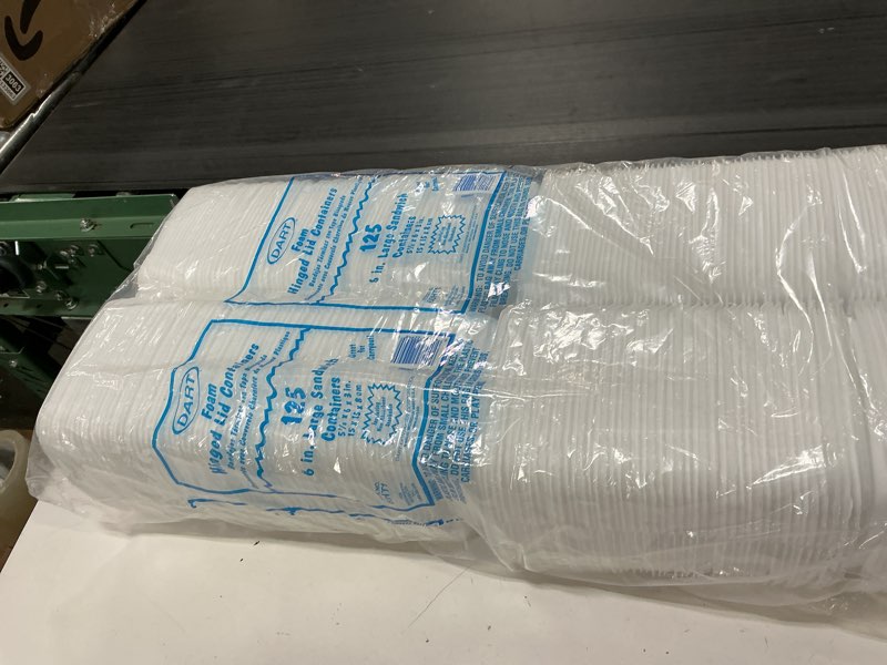 Condition photo showing New/Like New for for 6 in. x 5.78 in. x 3 in. white foam hinged lid containers (150-carton)